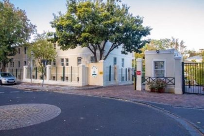 2.	Rondebosch village – 2 Bed flat (ZAR2.55 Million)